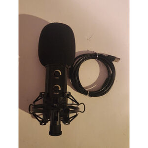 Podcast Condenser Microphone with Shock Mount, TESTED - Black